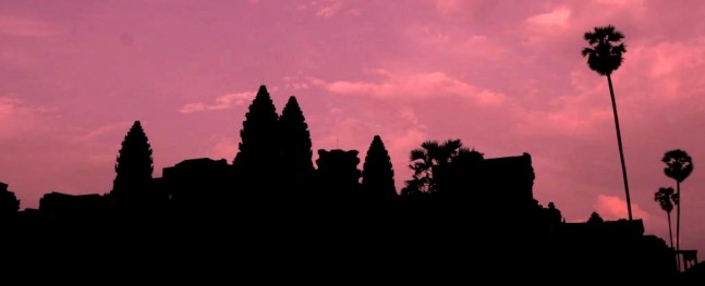 Angkor siloutte