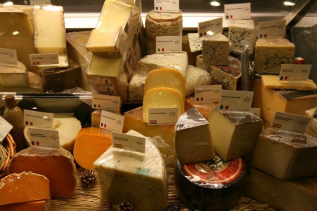 Culina display cheese